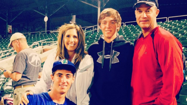 Cody Bellinger's Parents: 5 Fast Facts You Need to Know