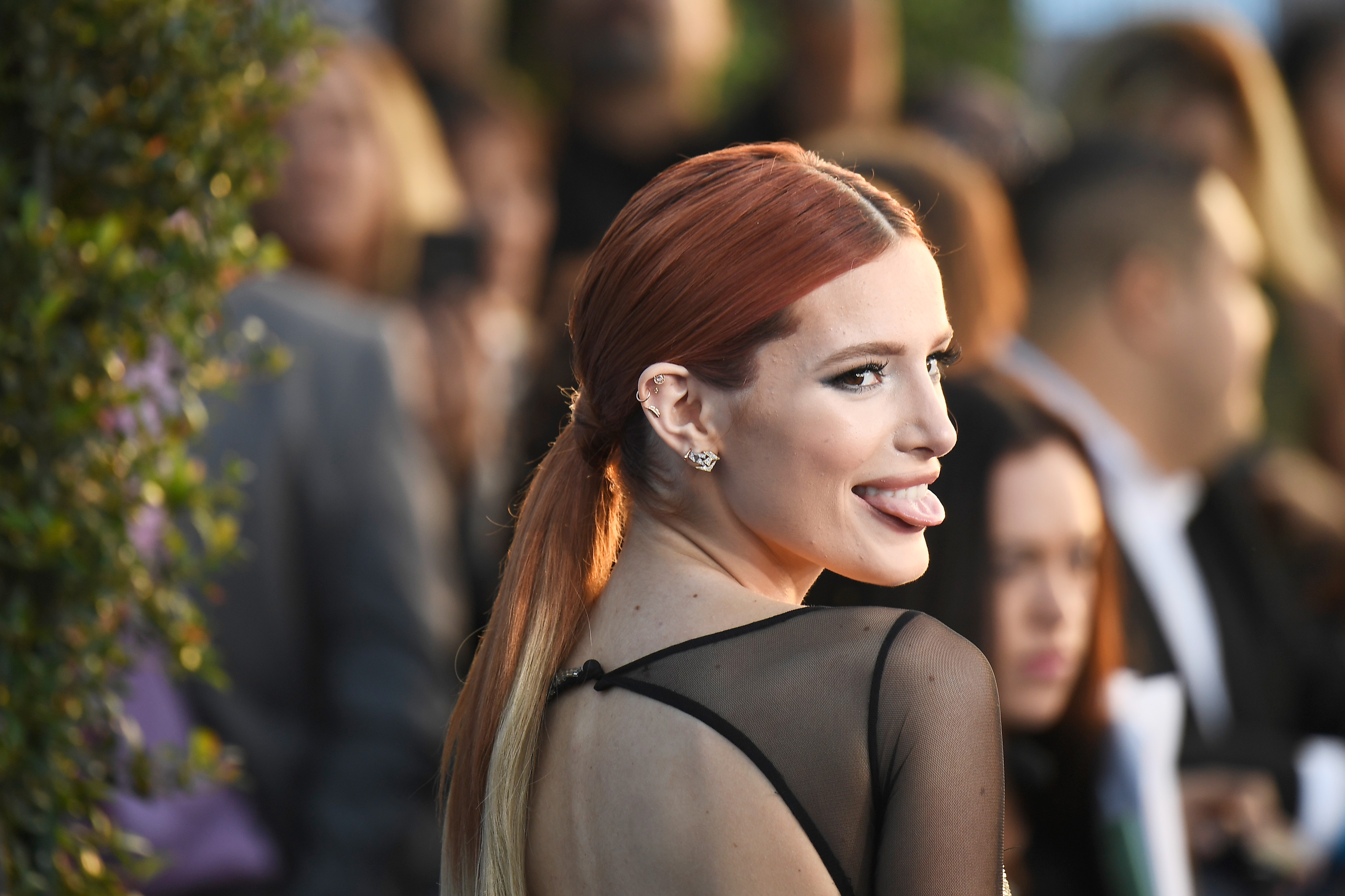 Thorne photos topless bella posted Bella Thorne