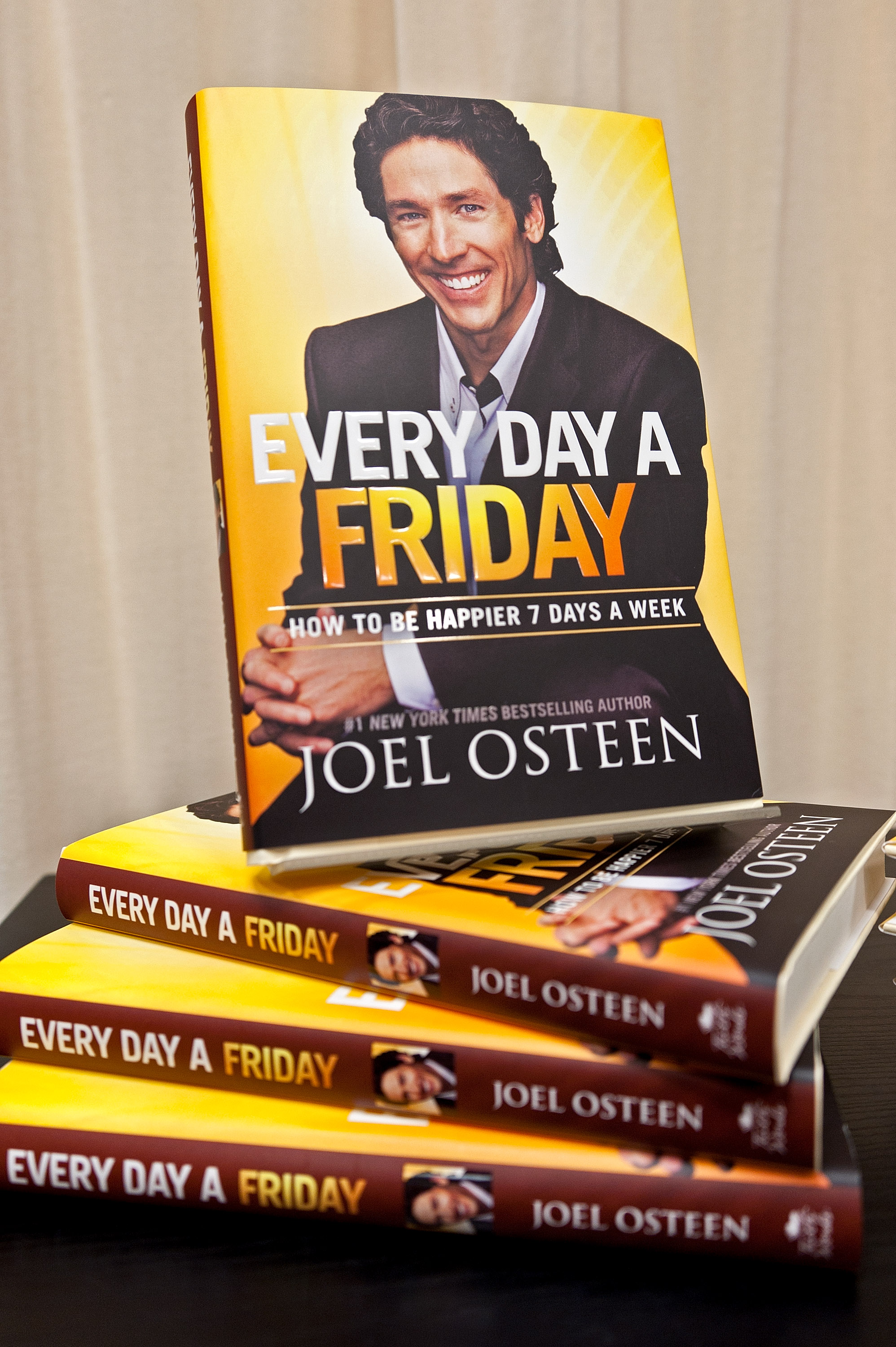 Joel Osteen’s Net Worth 5 Fast Facts You Need to Know