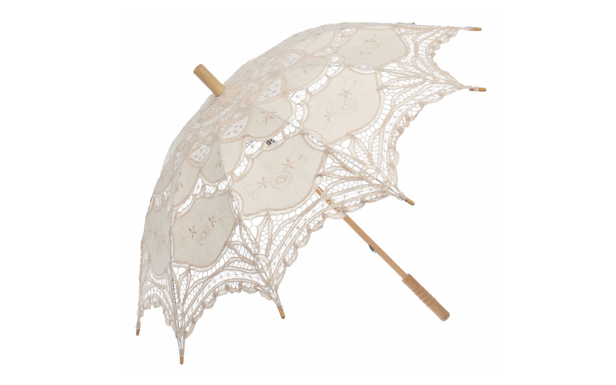 11 Best Wedding Umbrellas For Your Big Day (2020) | Heavy.com