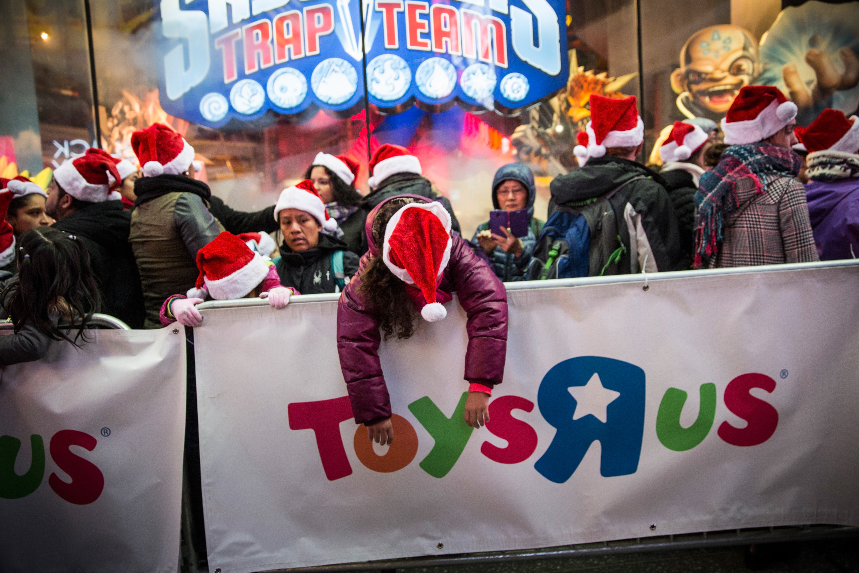 toys r us bankruptcy, toys r us files for bankruptcy, chapter 11 bankruptcy, chapter 7 bankruptcy 