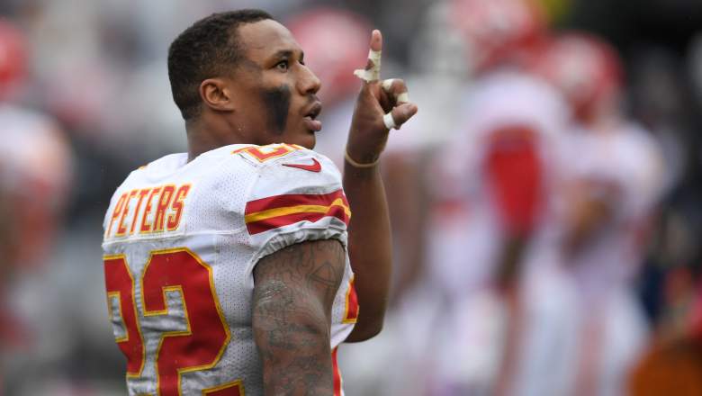 marcus peters anthem, chiefs anthem, peters chiefs anthem, peters chiefs
