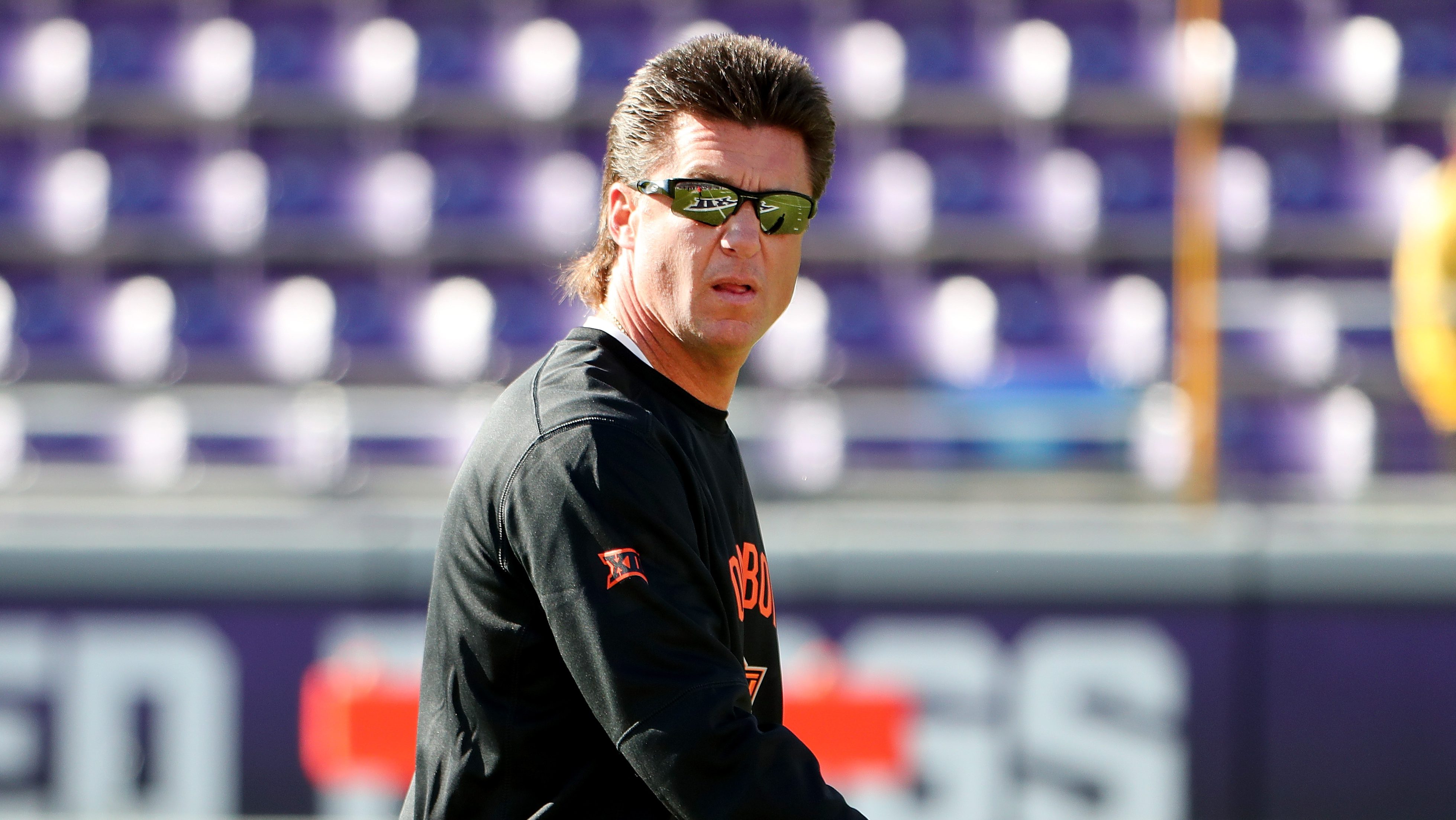 PHOTOS Oklahoma State Coach Mike Gundy s Mullet