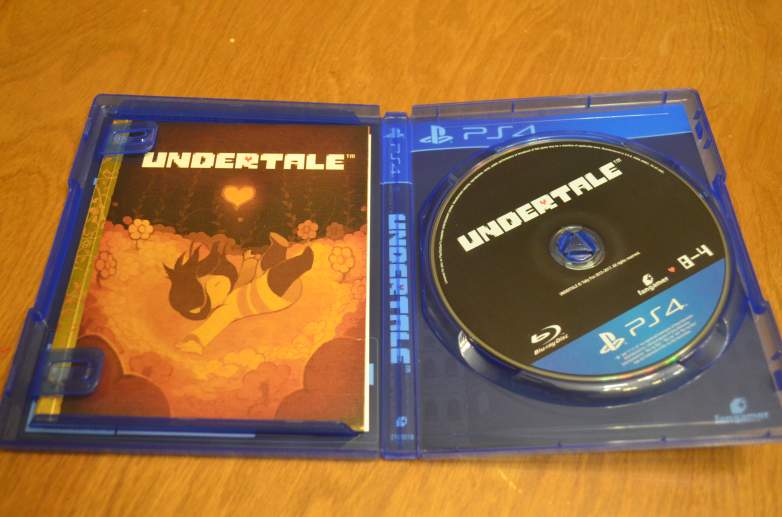 undertale collectors edition, undertale collectors edition unboxing, undertale collectors edition review