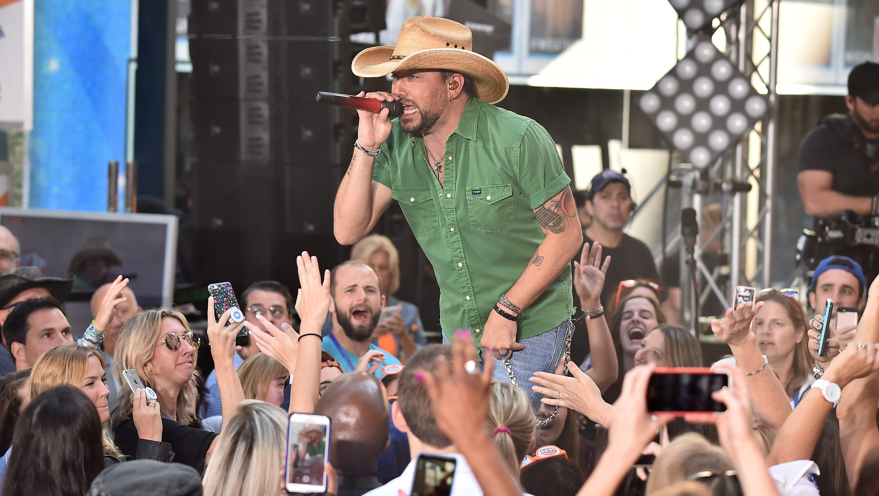 Jason Aldean at Route 91 Las Vegas Shooting How Is He?