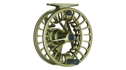 11 Best Affordable Fly Fishing Reels (2023)