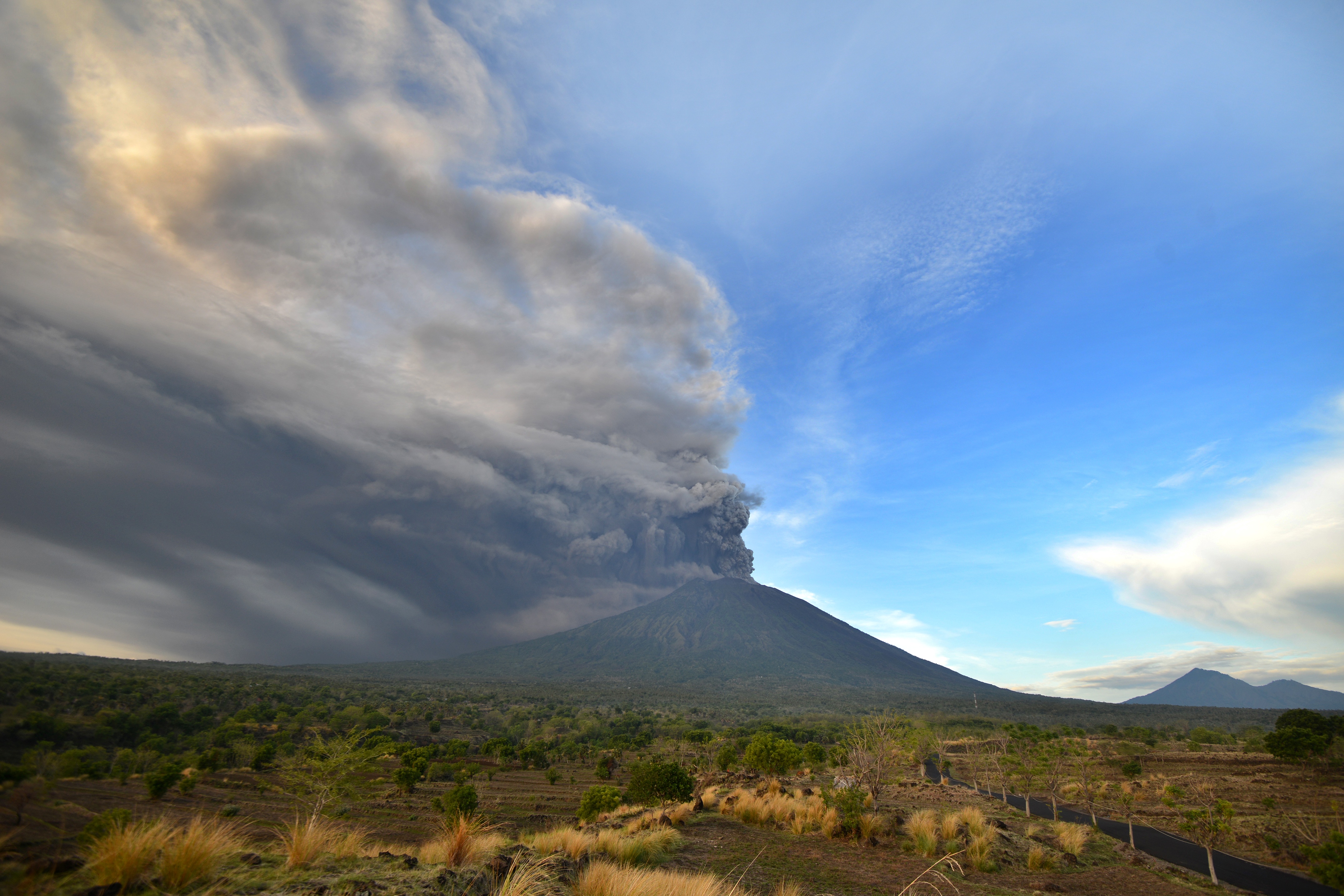 Bali Volcano Eruption: Photos & Videos From The Scene