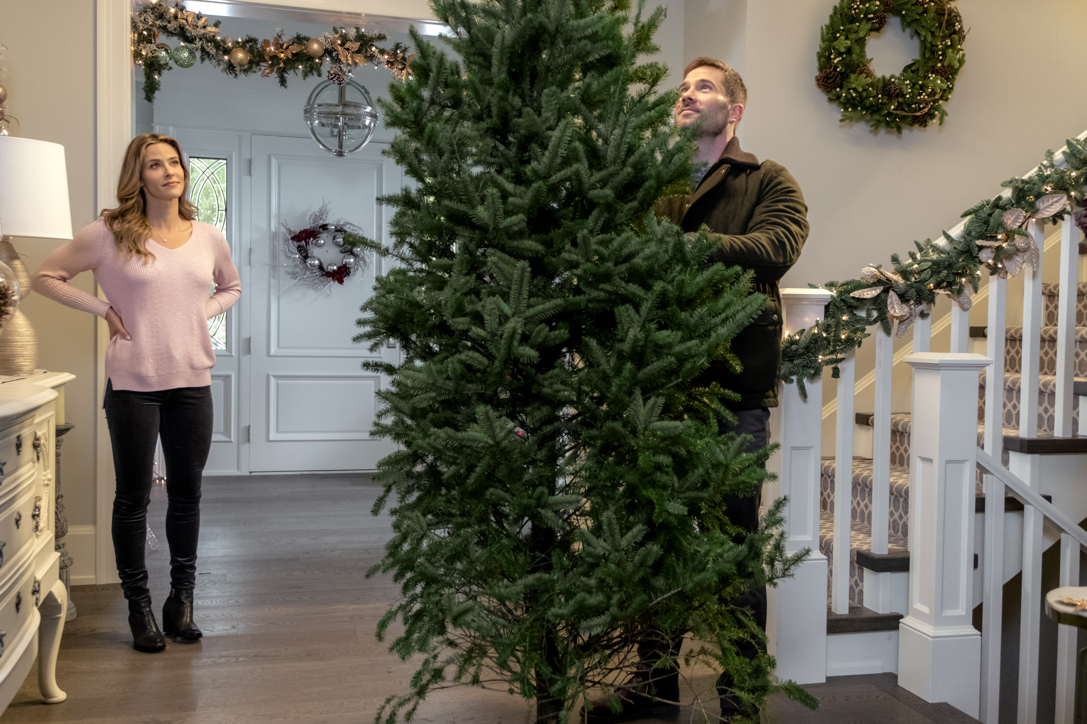 Maggie's Christmas Miracle Time, Cast & Photos