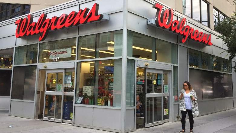 Is Walgreens Open on Christmas Eve &amp; Christmas Day 2017? [Holiday Hours] – Heavy.com