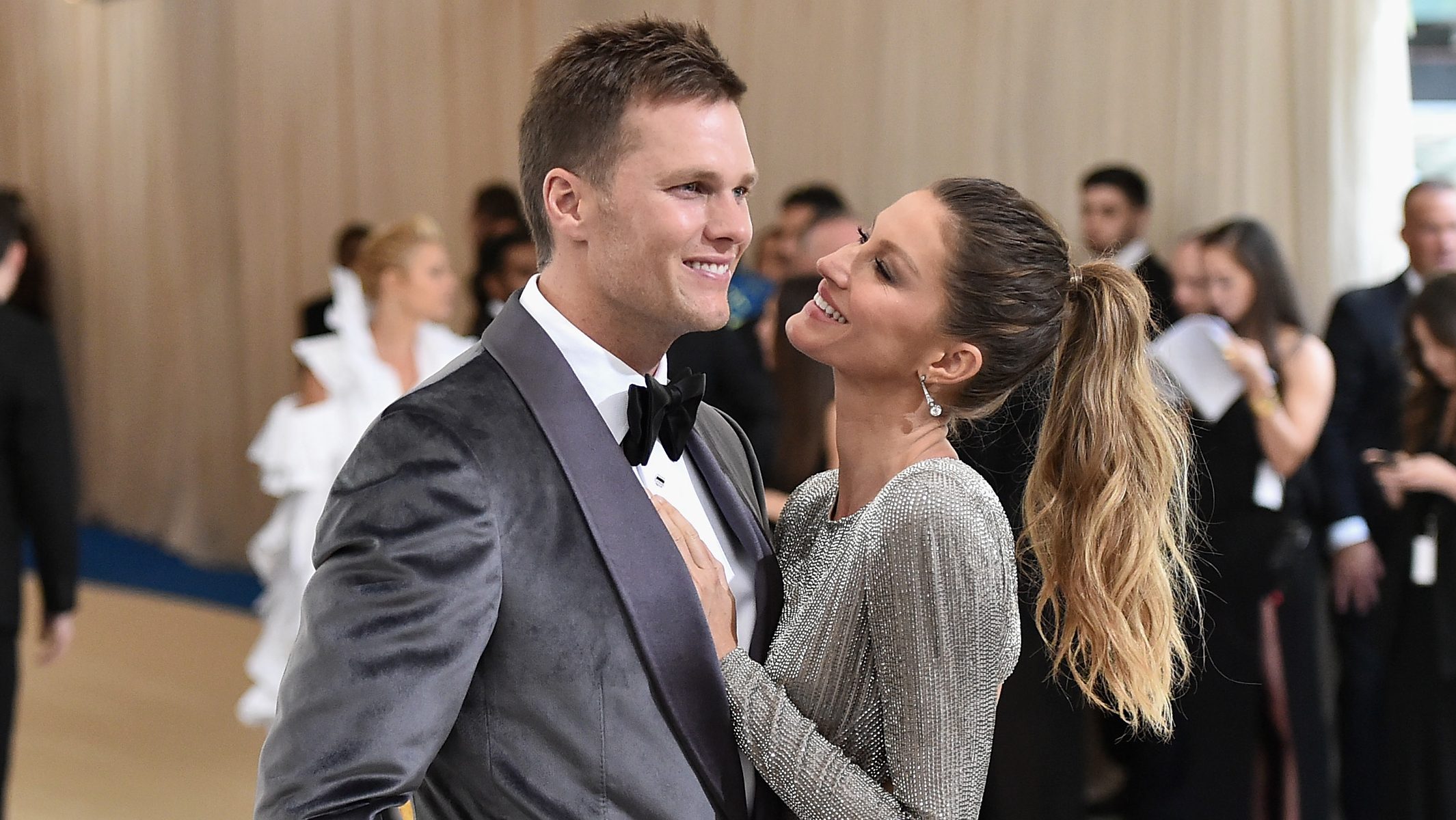 Gisele, Tom Brady’s Wife 5 Fast Facts You Need to Know