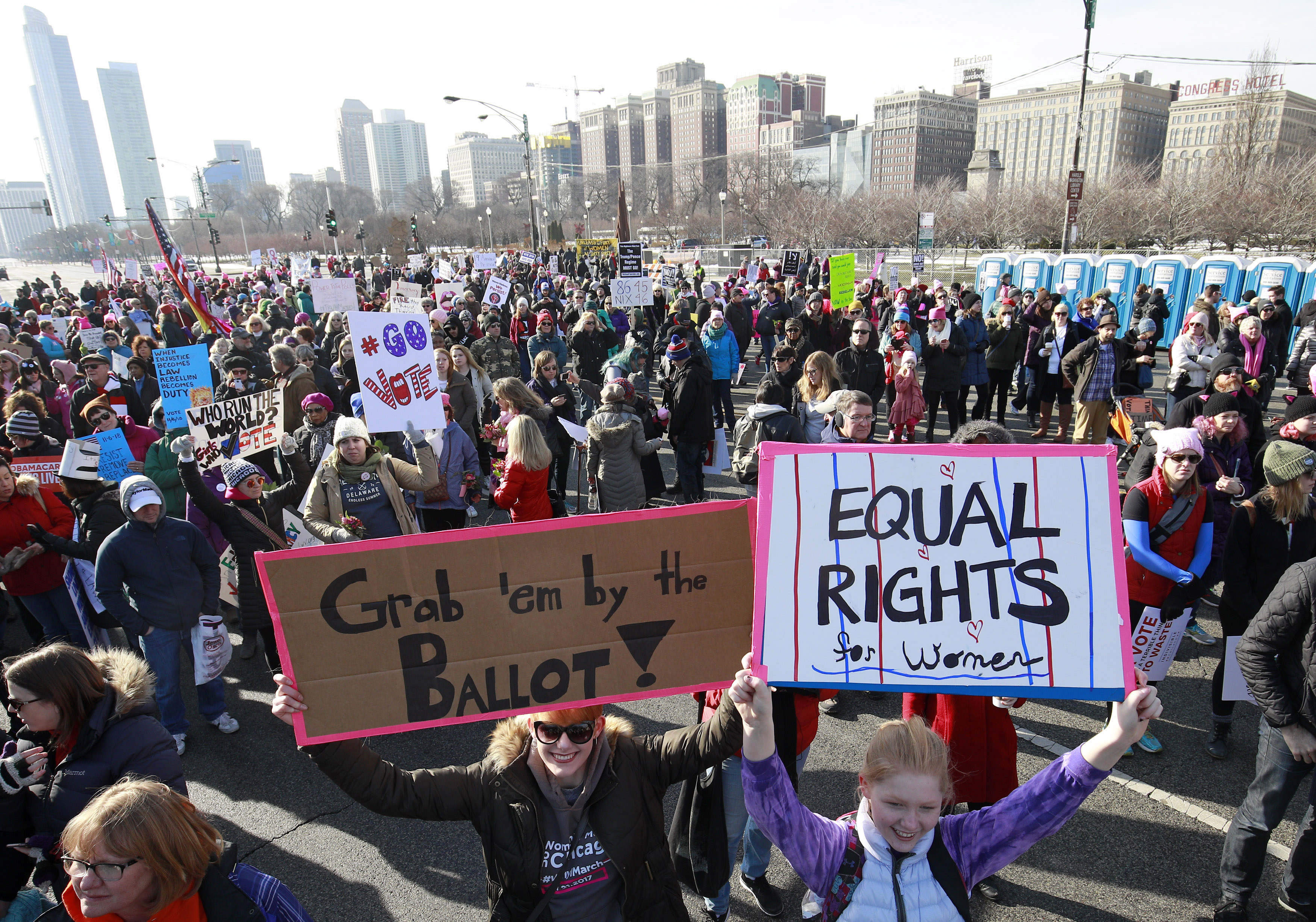 Women’s March Chicago Crowd Size How Many Attended?