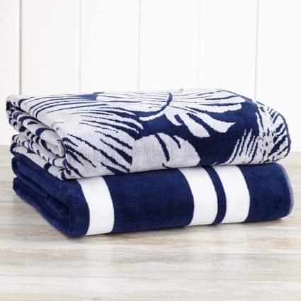 Download 10 Best Large Beach Towels You Ll Love This Summer Heavy Com