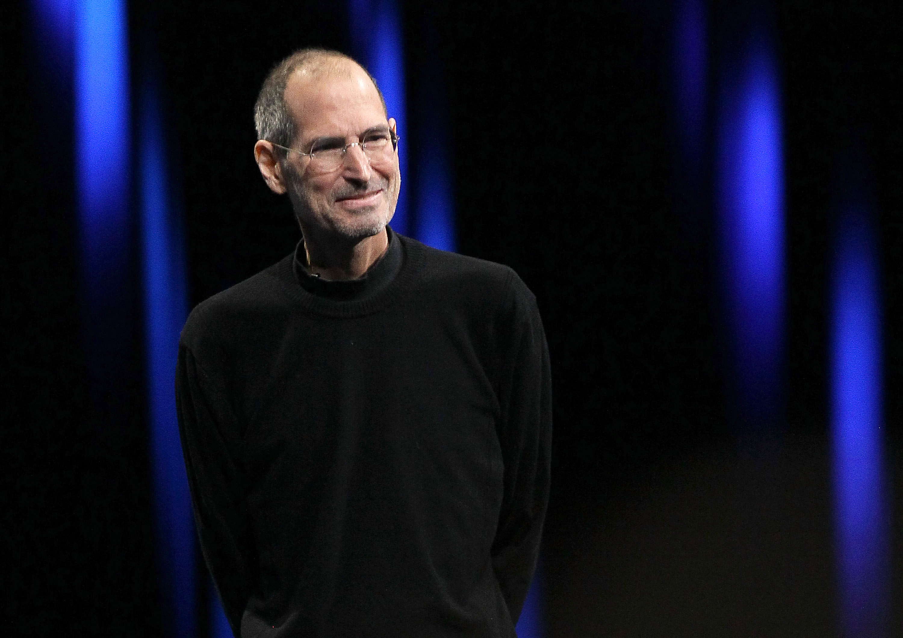 Steve Jobs at emaze Presentation