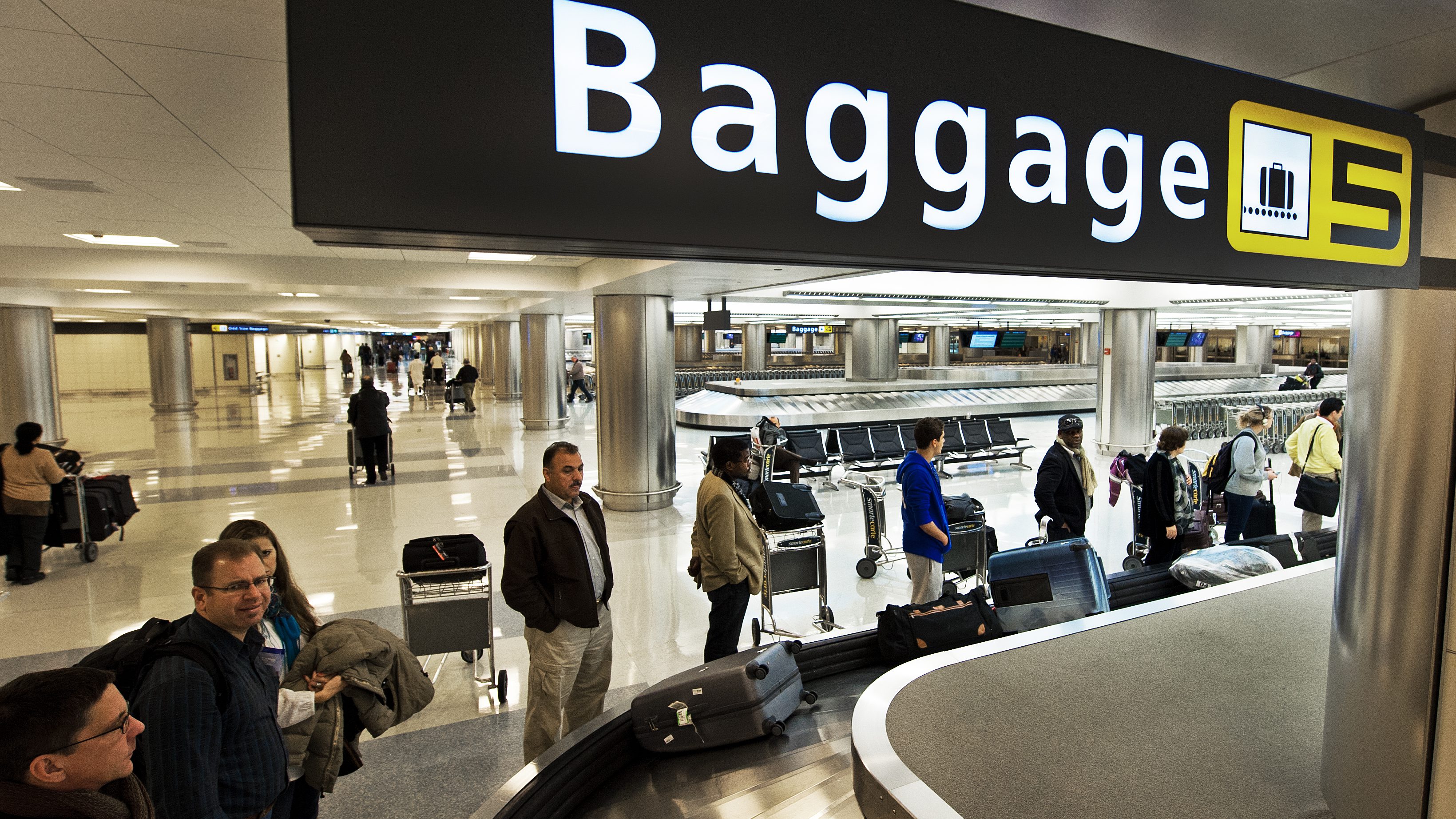 heathrow luggage scale