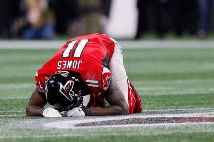 Julio Jones’ Contract Calls For a Pay Cut