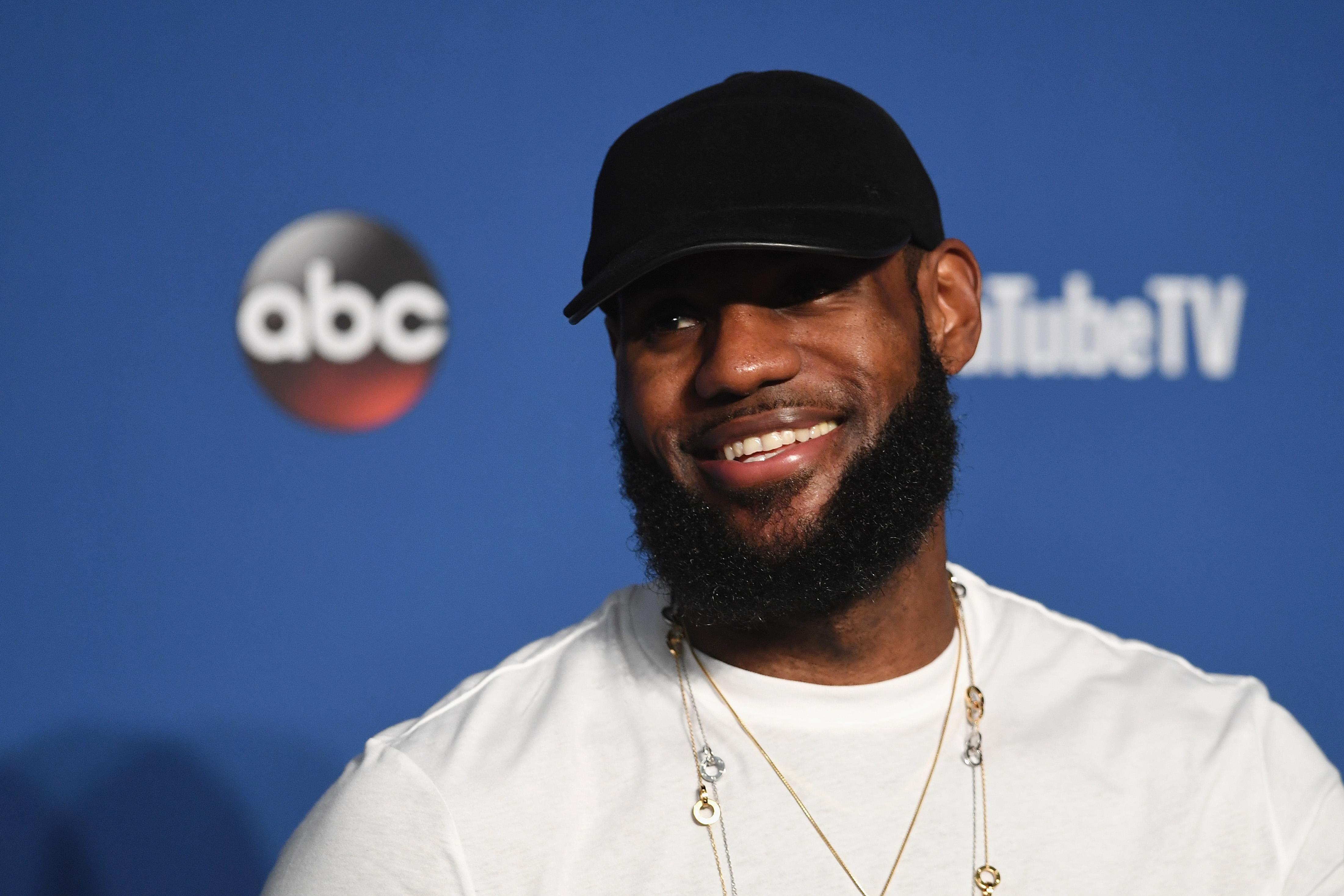 Which high school did LeBron James attend? All you need to know