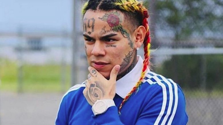 6ix9ine Death Hoax Surfaces, But Rapper Is Still Alive | Heavy.com