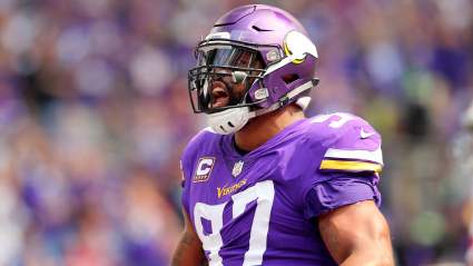 Everson Griffen Update: Vikings Player Being Evaluated at Local Hospital