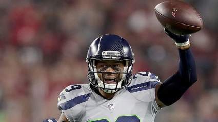 FIRST LOOK: Earl Thomas and Mark Ingram in Ravens Jerseys