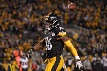 Raiders, Colts Among Best Free Agency Fits for Le’Veon Bell
