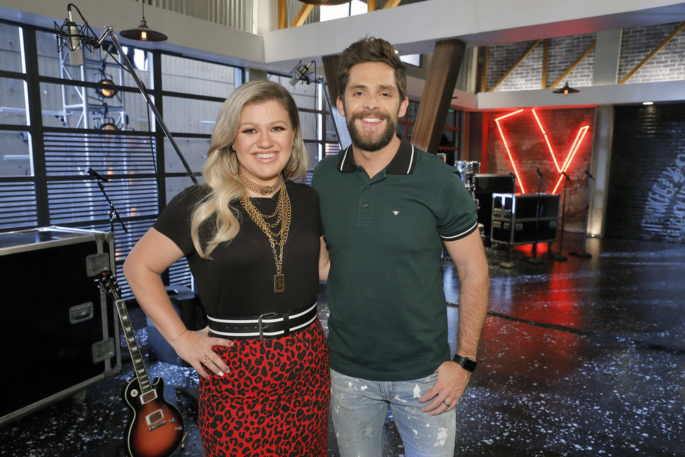 Kelly Clarkson and Thomas Rhett On The Voice