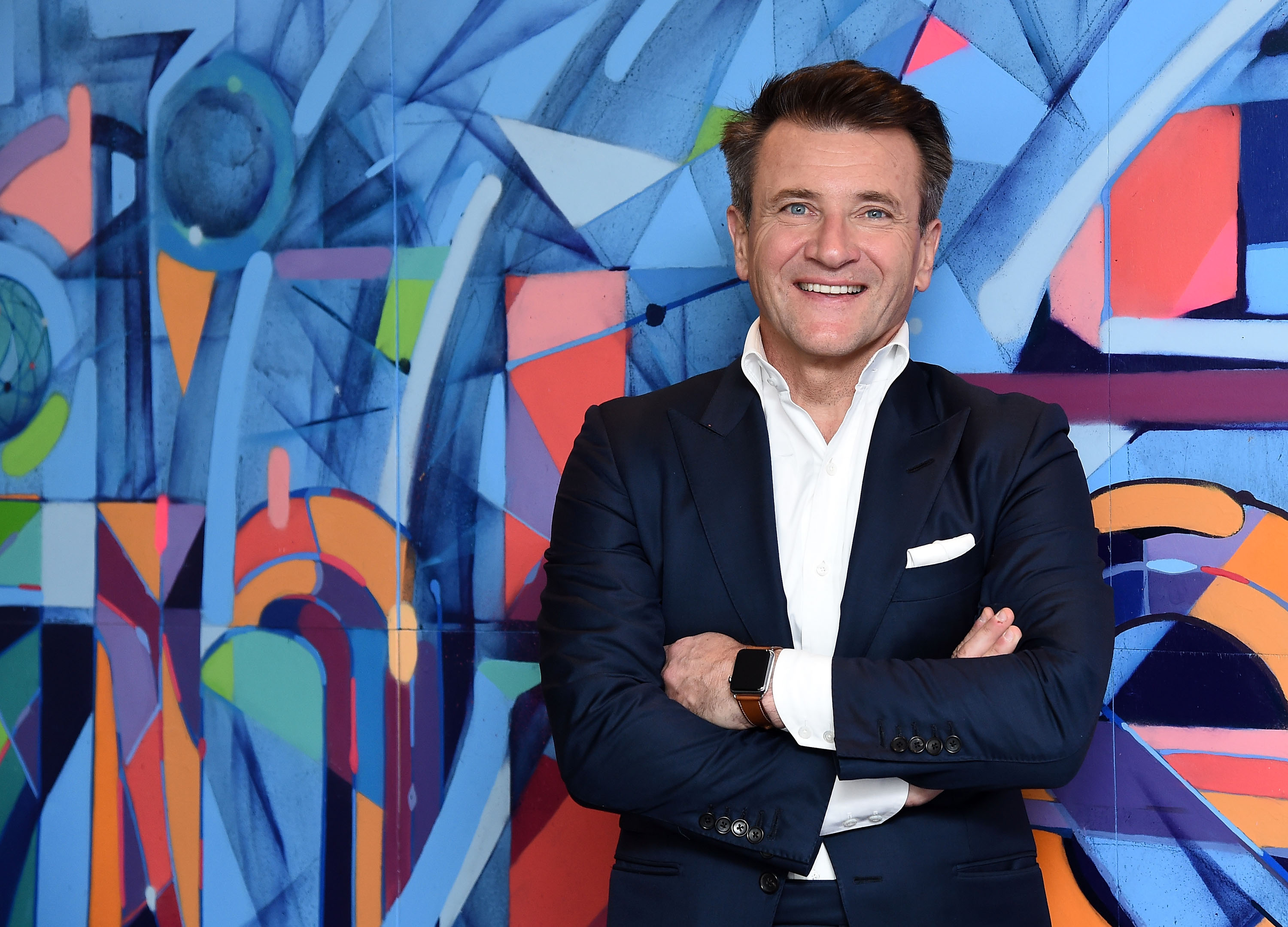 Robert Herjavec Net Worth: 5 Fast Facts You Need To Know