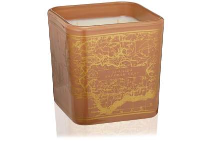 Gold detailed square candle