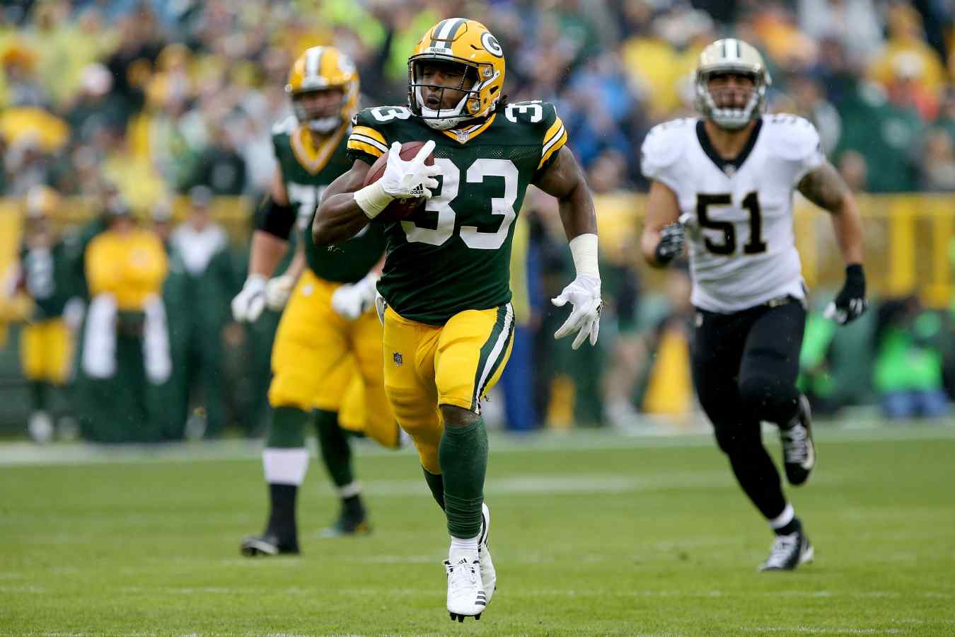 Aaron Jones Fantasy Should You Start or Sit the Packers RB?