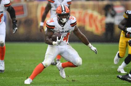Carlos Hyde Fantasy: Impact on RB After Trade to Jaguars