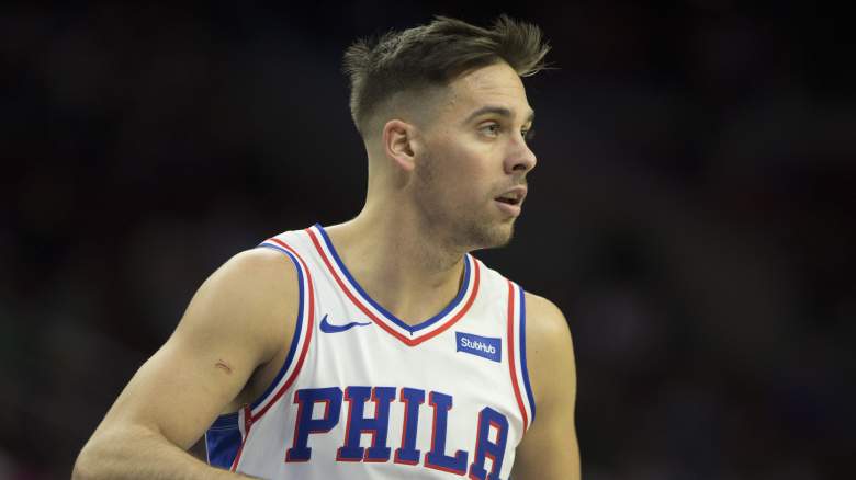 TJ MCCONNELL 76ERS