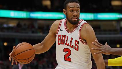 Jabari Parker Plays ‘What’s in the Box’ With Robin Lopez’s Head