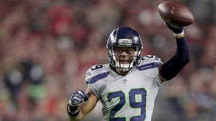 Cowboys Free Agency: Latest on Earl Thomas, Cole Beasley Replacements