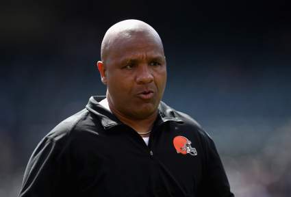 Browns Fire Hue Jackson, Second Cleveland Coach Gone in 24 Hours