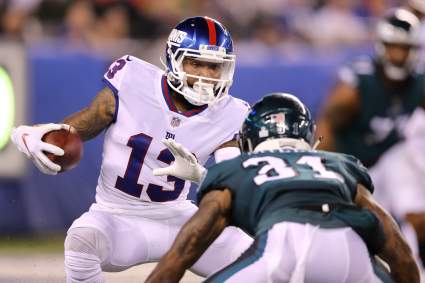 WATCH: Frustrated Odell Beckham Jr. Goes to Locker Room While Giants on Field