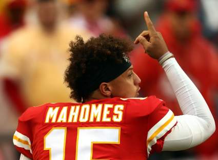 Chiefs’ Patrick Mahomes Debuts Magic Crunch Cereal