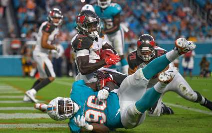 Ronald Jones Fantasy: Should You Start or Sit the Buccaneers RB in Week 6?