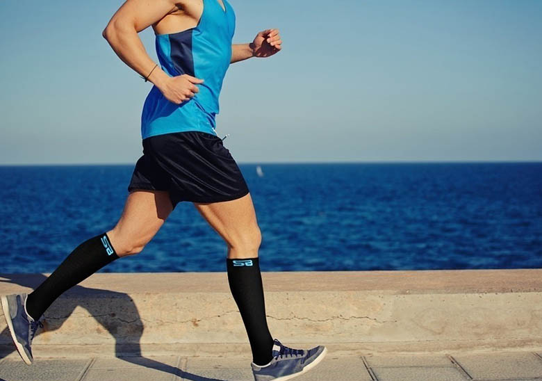 11 Best Compression Socks for Running 