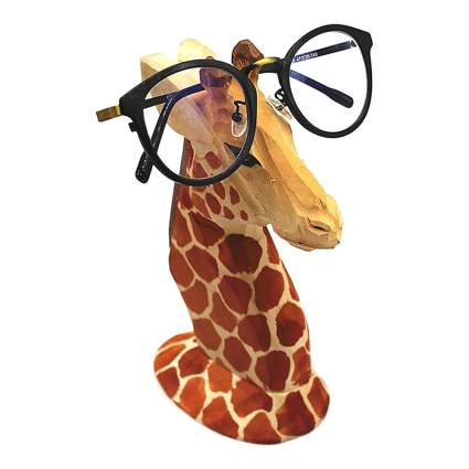 Giraffe eyeglasses holder