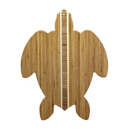 bamboo sea turtle cutting board