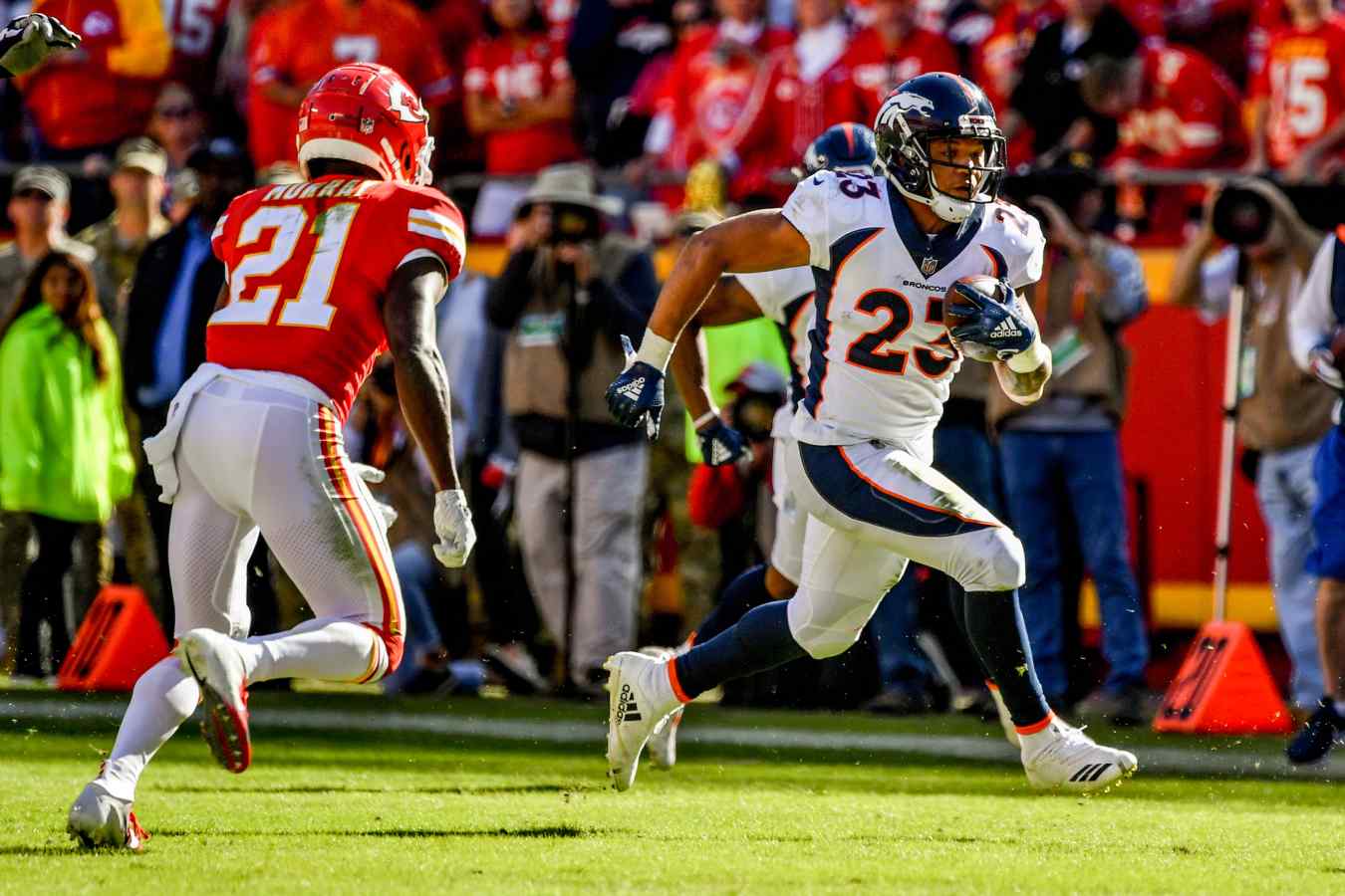 Devontae Booker Fantasy: Should You Start or Sit the Broncos RB?