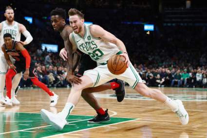 Gordon Hayward Injury Update: Will Hayward Play Tonight Against the Hawks?