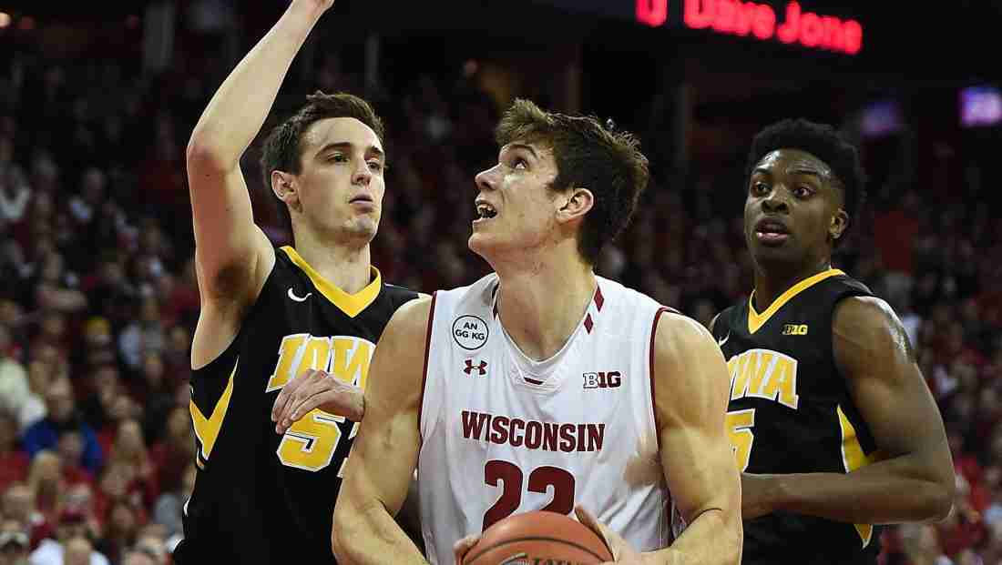 How to Watch Wisconsin vs Iowa Online Without Cable