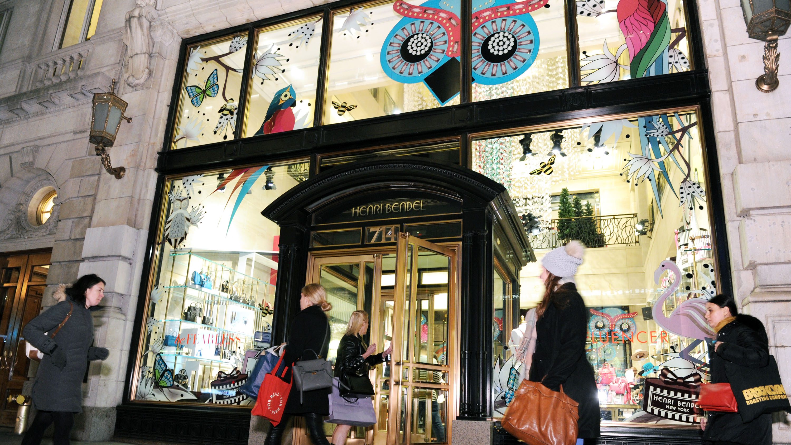 Henri Bendel Will Unveil One Last Holiday Window Display