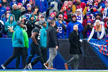 WATCH: Jaguars’ Leonard Fournette Taunts Bills Fans, Gets Hit by Beer Can