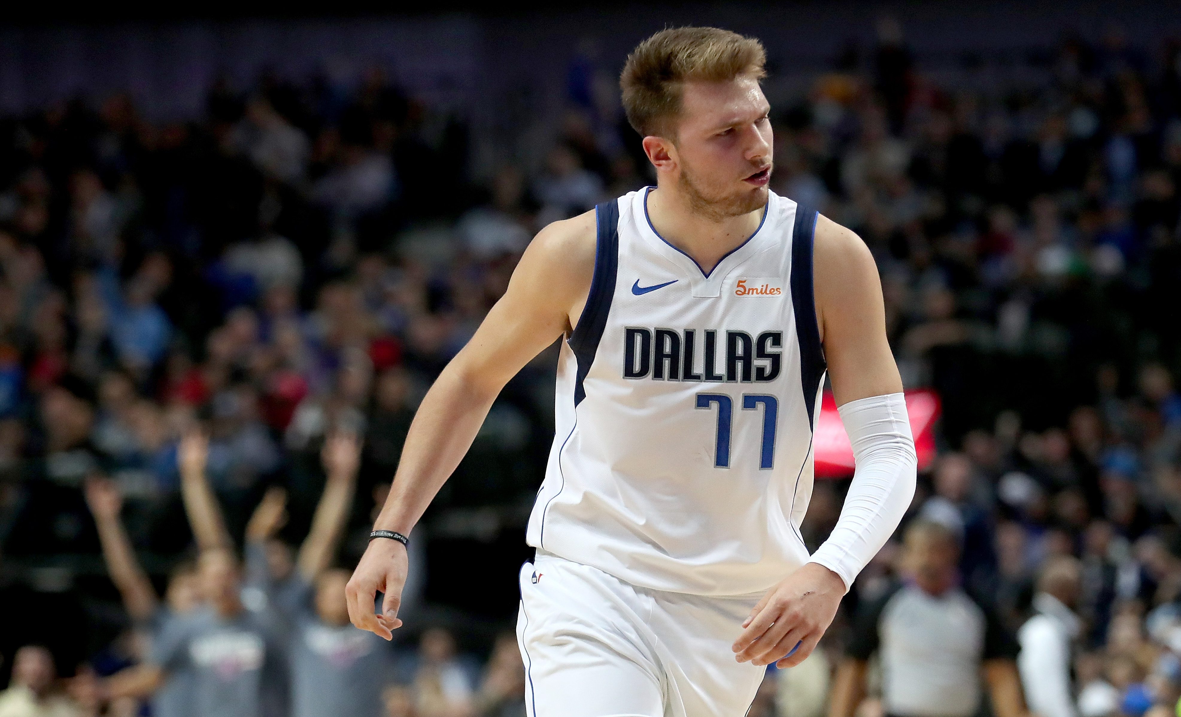 Stephen Curry Gives Luka Doncic Ultimate Praise After Game
