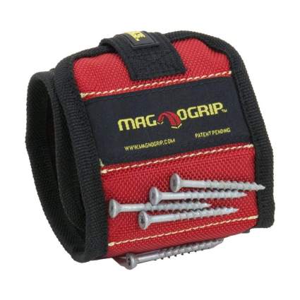 MagnoGrip gifts for car guys