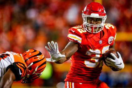 Spencer Ware Injury: Final Update on Chiefs RB’s Status vs. Colts