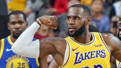 LeBron James Injury Update: Will Lakers Star Return vs. Sixers?