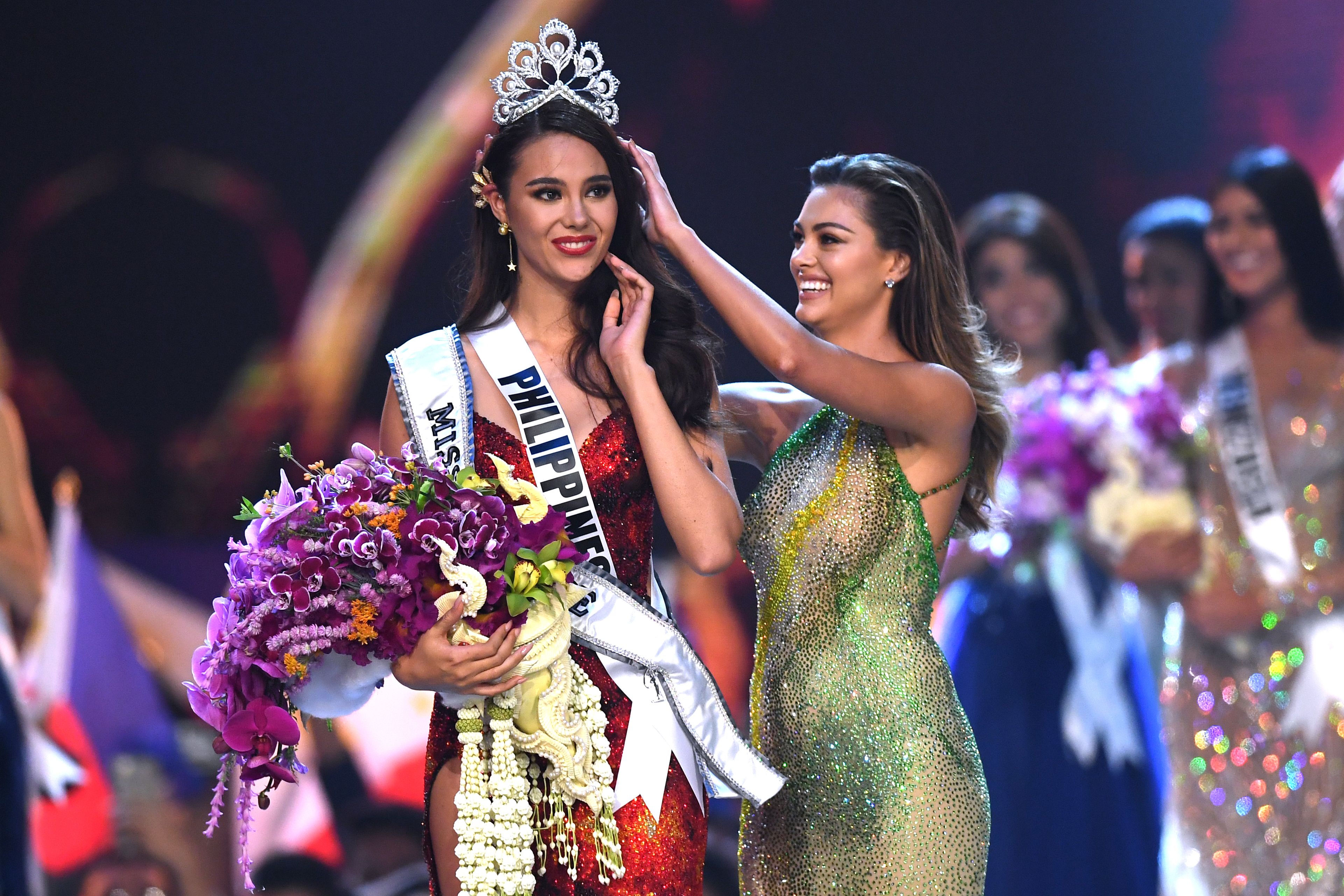 Miss Philippines Catriona Gray, Miss Universe 2018 Winner: 5 Fast Facts ...
