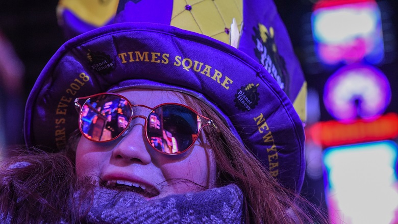 how to watch new year's eve countdown without cable